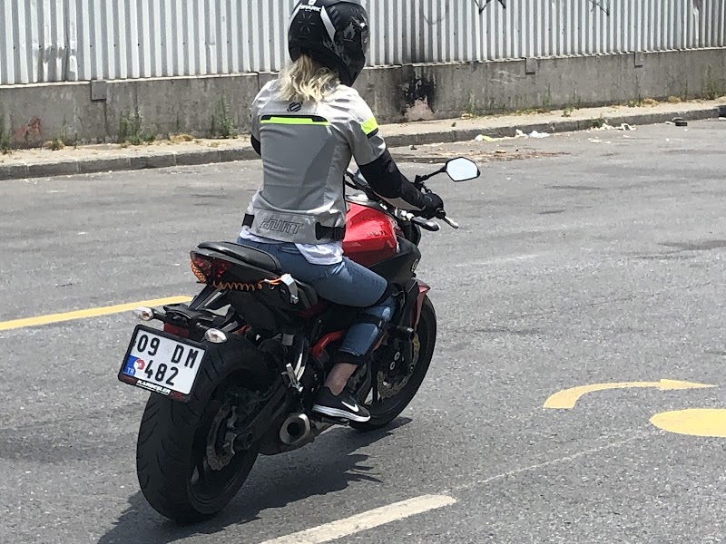 Balkan Sürücü Kursu