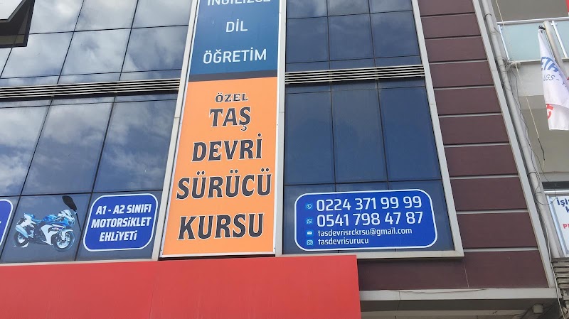 Taş Devri Sürücü Kursu