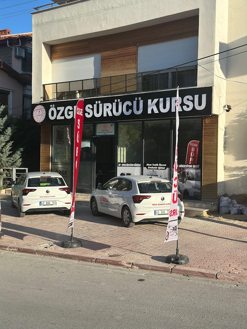 Öz Özge Sürücü Kursu