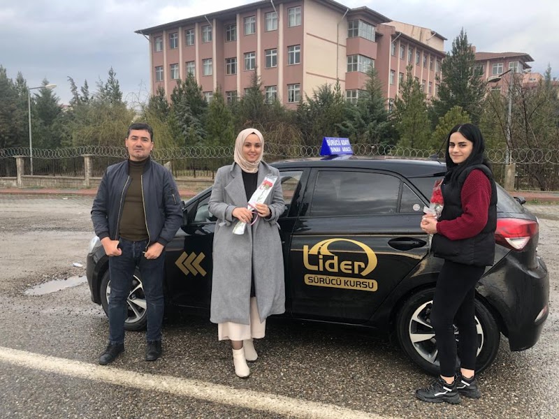 Lider Sürücü Kursu