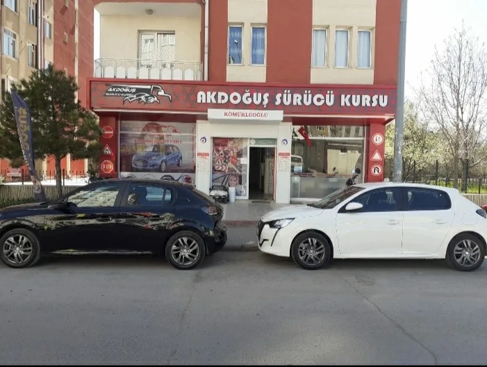 Akdoğuş Sürücü Kursu