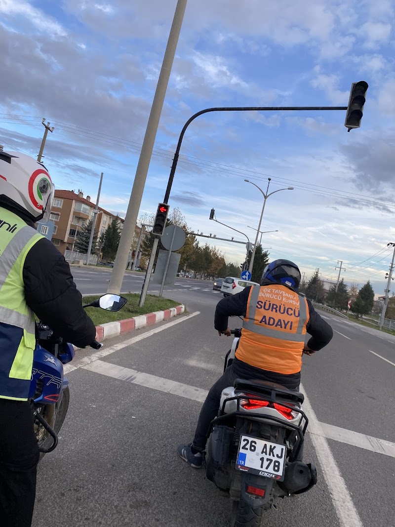 Öz Tavşanlı Sürücü Kursu