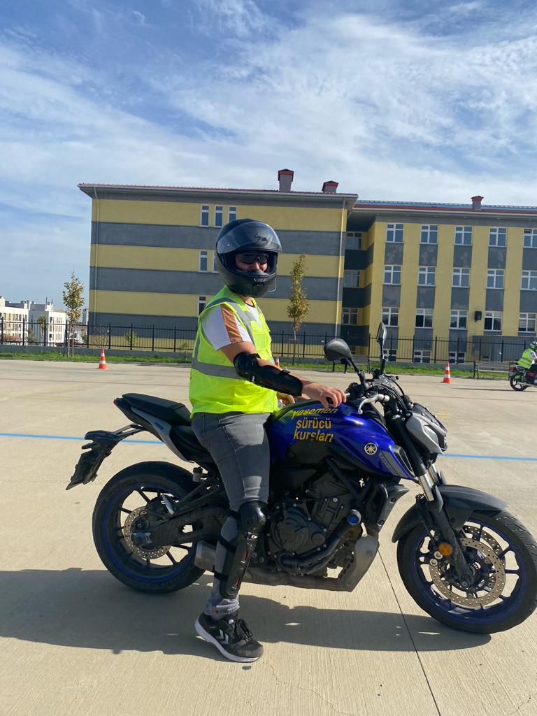 Yasemen Sürücü Kursu