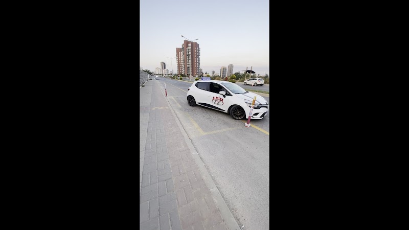 Almina Taşıt Sürücü Kursu