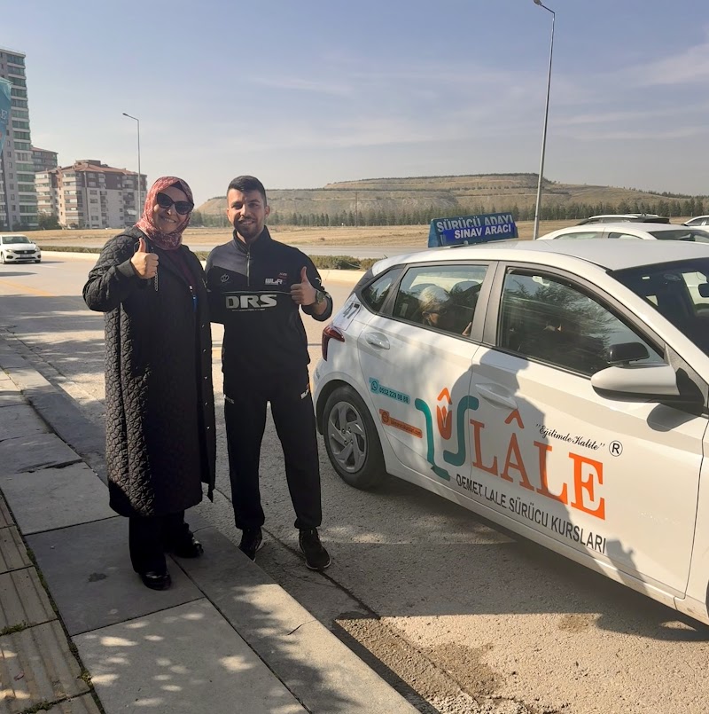 Demet Lale Sürücü Kursu