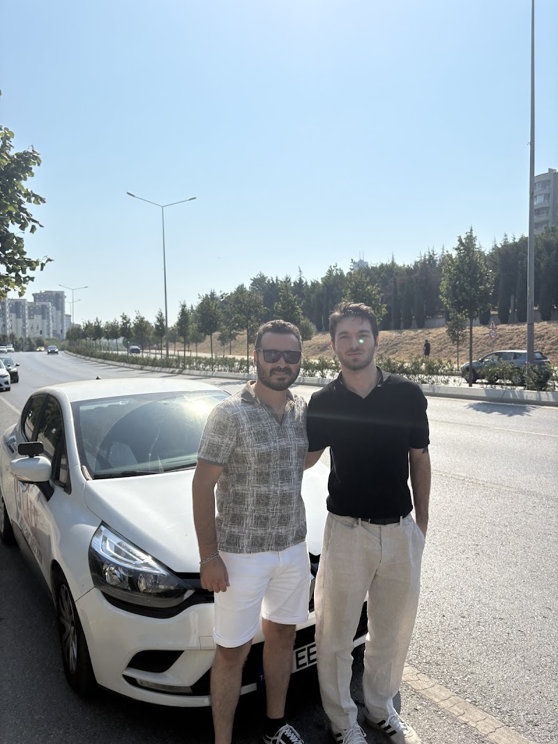 Lale Sürücü Kursları (Cennet Şubesi)