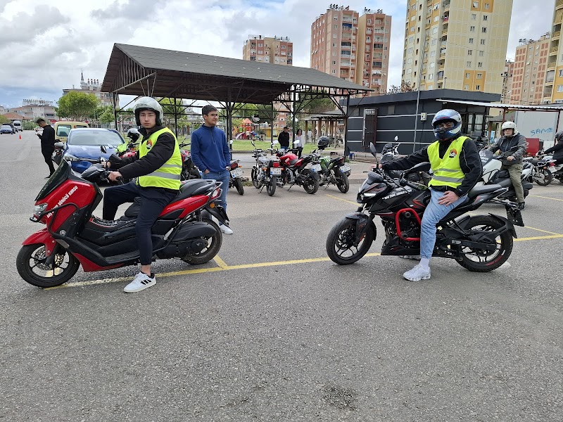 Baş Zirve Sürücü Kursu