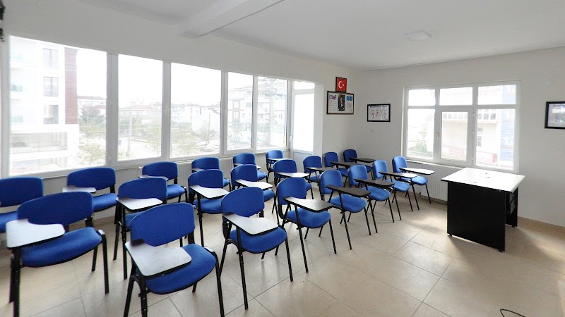 Akademi Sürücü Kursu