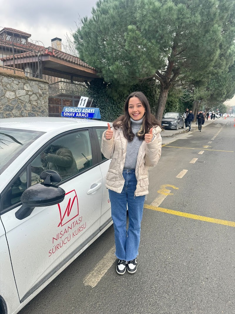 Nişantaşı Sürücü Kursu