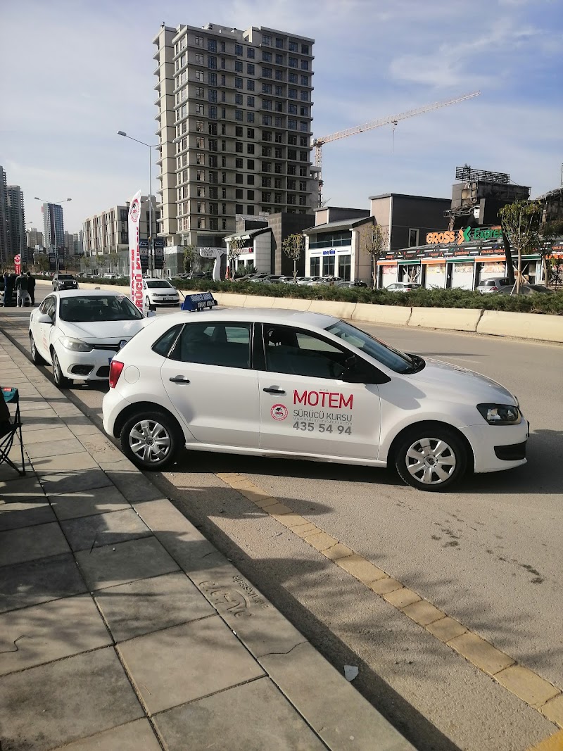 Motem Sürücü Kursu