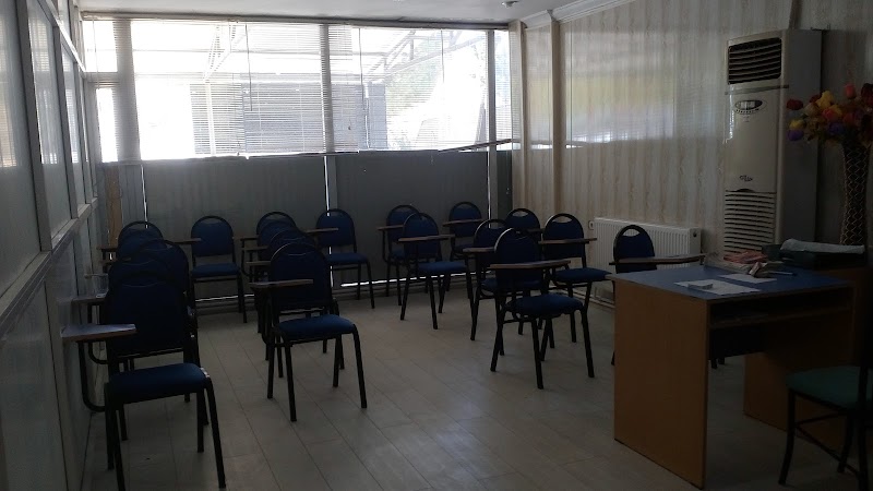 Ay Yıldız Sürücü Kursu