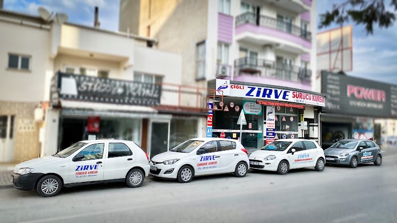 Çiğli Zirve Sürücü Kursu