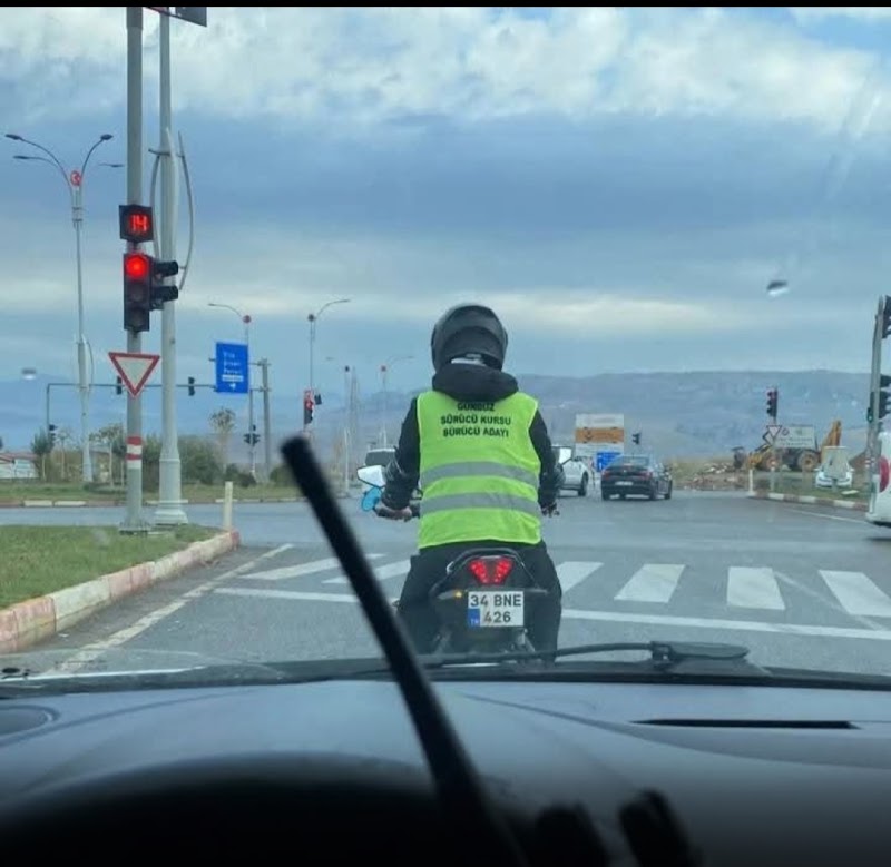 Eruh Gundüz Sürücü Kursu