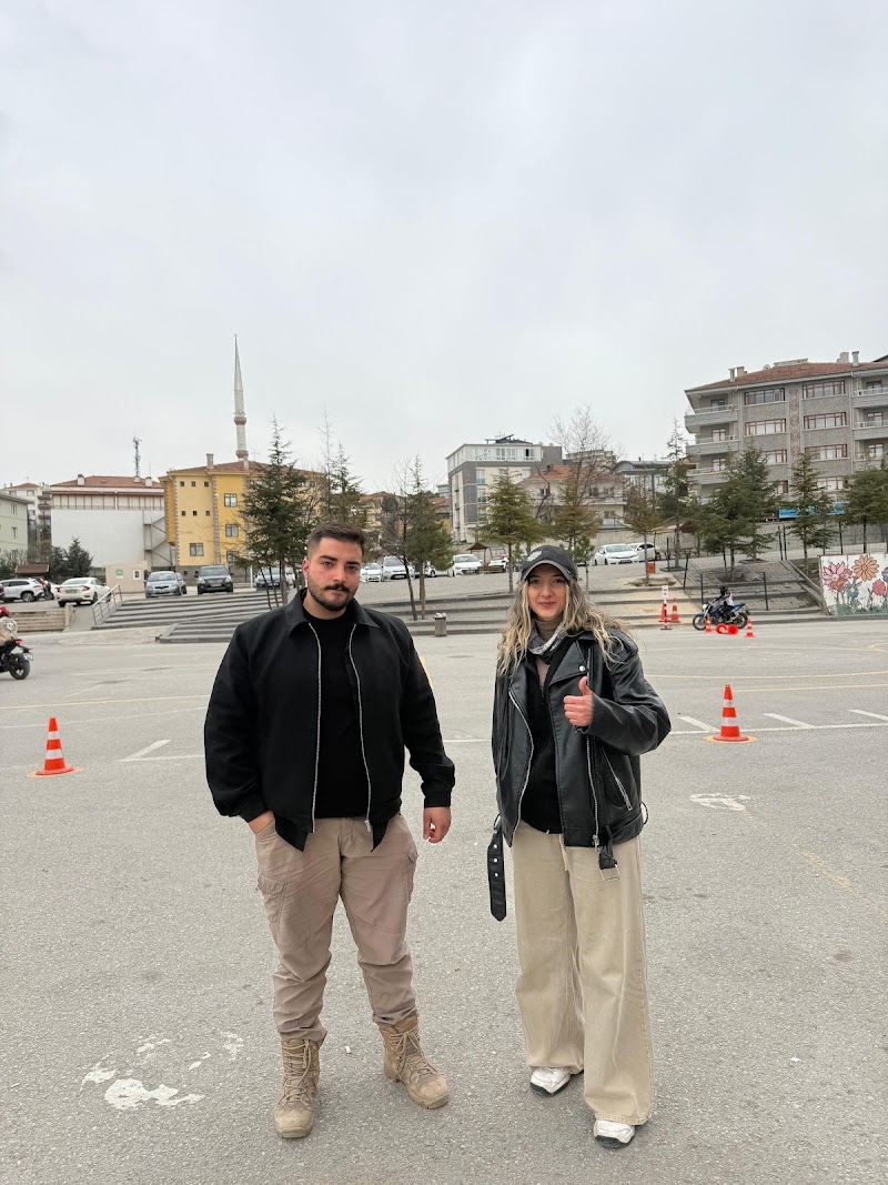 93.Yıl Cumhuriyet Sürücü Kursu