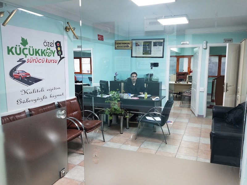 Küçükkoy Taşıt Sürücü Kursu