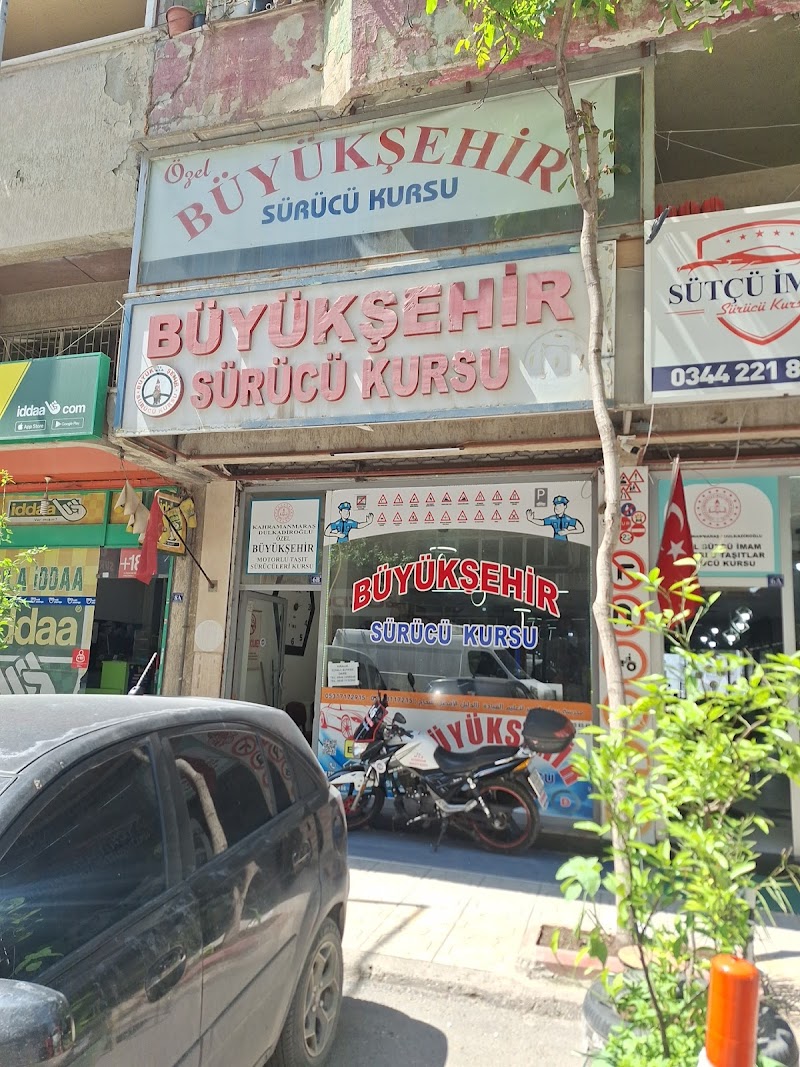 Büyükşehir Sürücü Kursu
