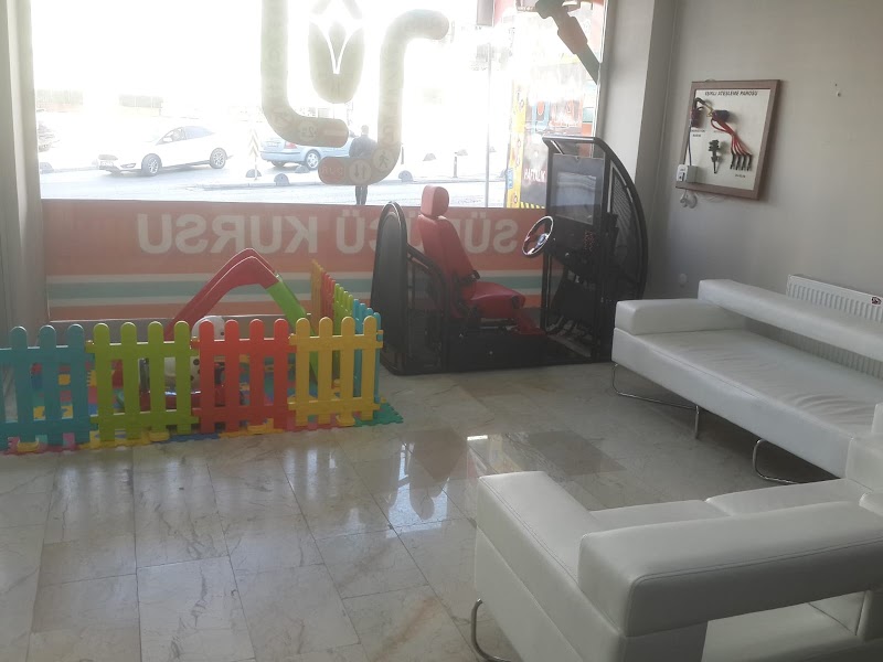 Lale Avlu 34 Sürücü Kursu