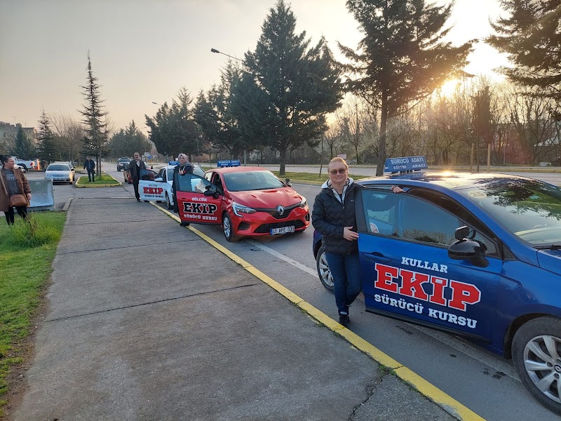 Gölcük Ekip Sürücü Kursu