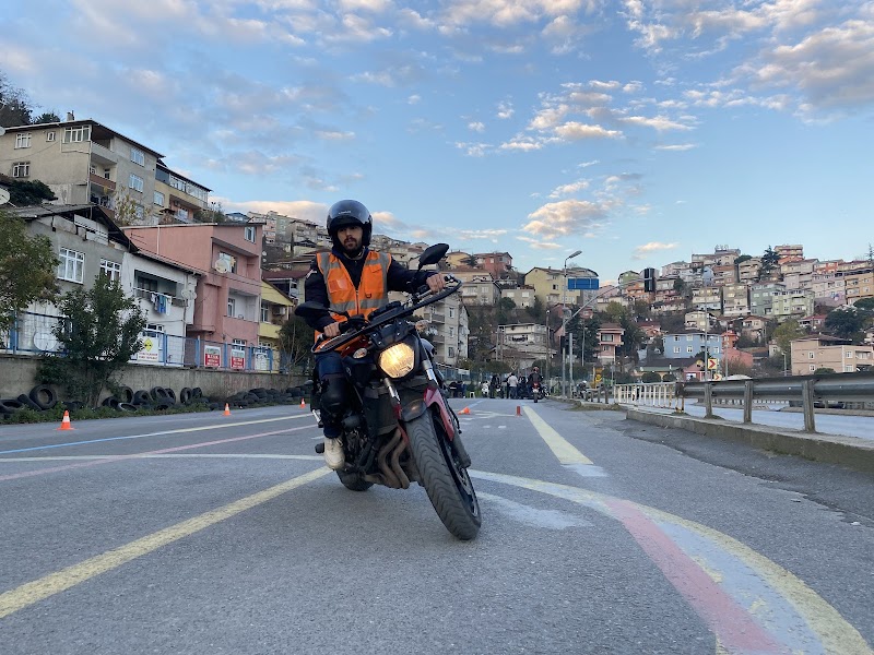 Beşiktaş Sürücü Kursu