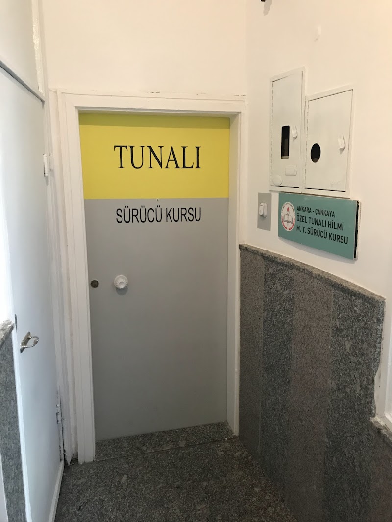 Tunalı Hilmi Sürücü Kursu