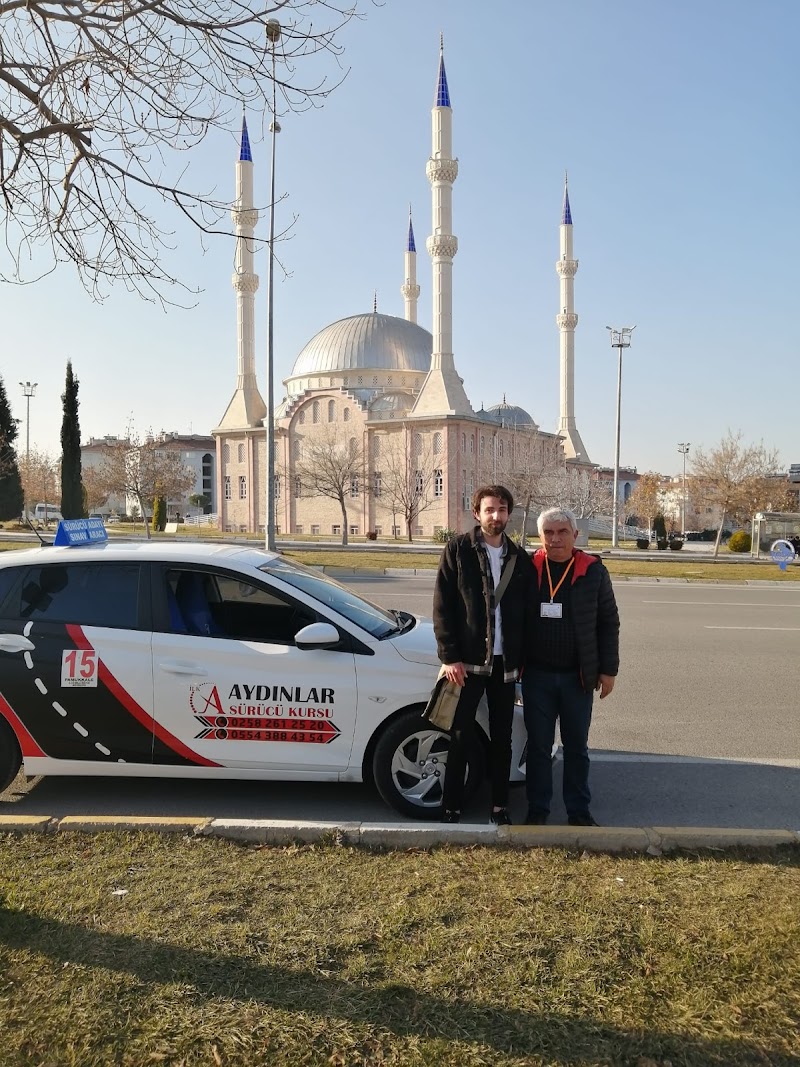 İlk Aydınlar Sürücü Kursu
