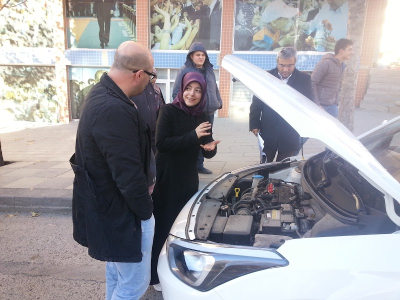 Yeni Tebessüm Sürücü Kursu
