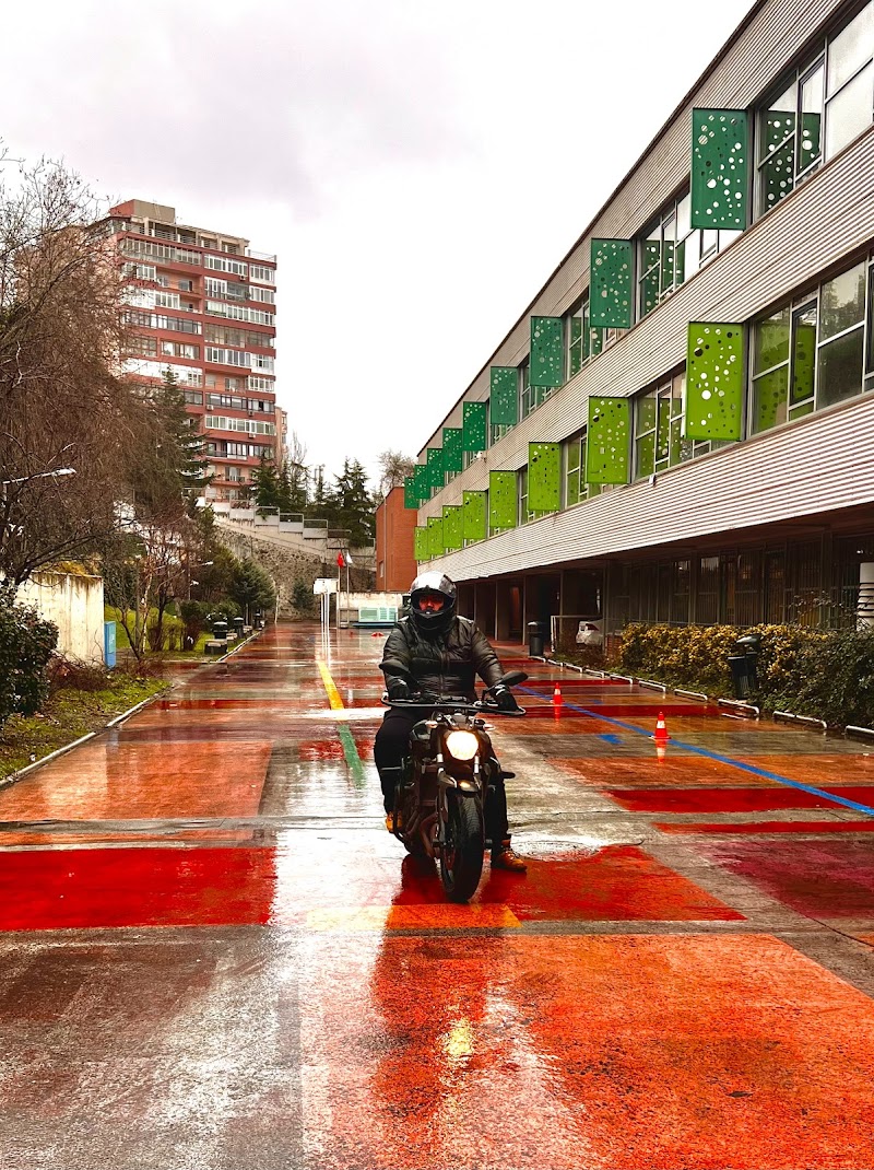 Bulvar Sürücü Kursu