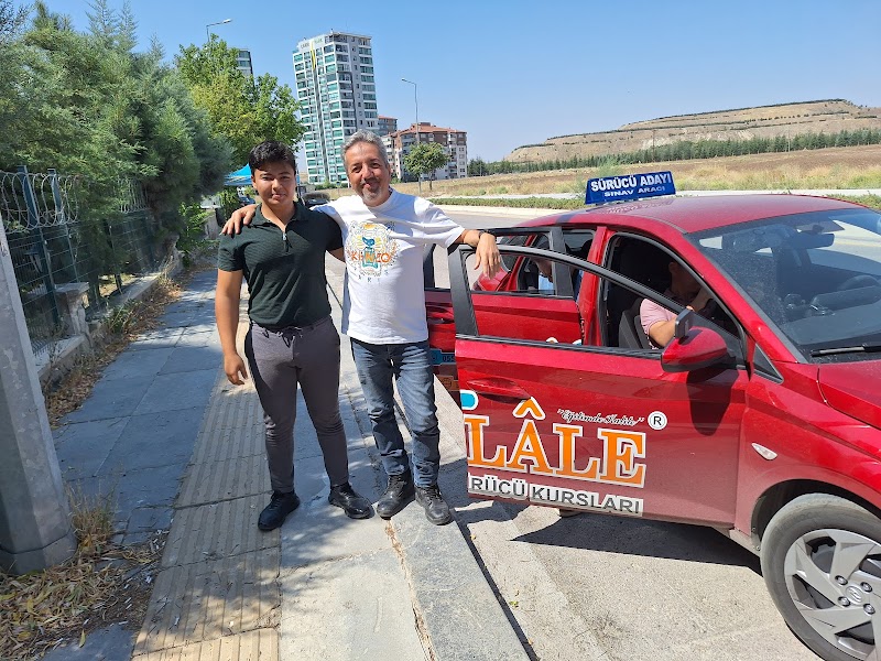 Demet Lale Sürücü Kursu