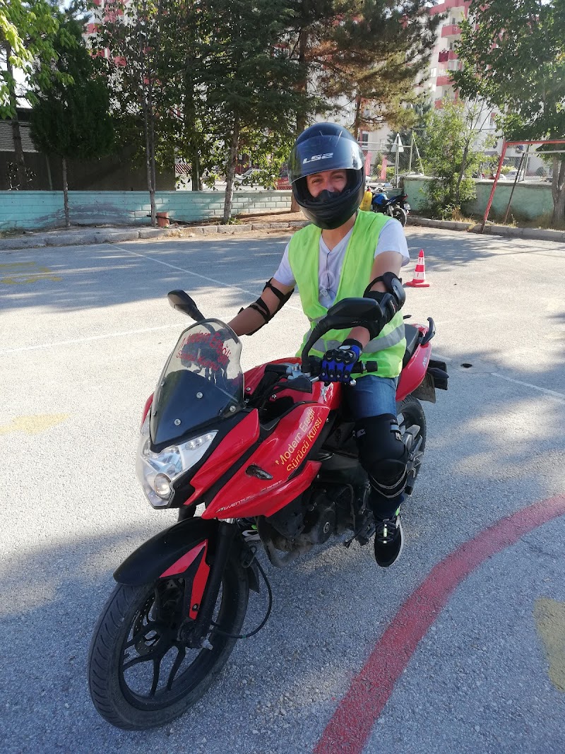 Modern Ereğli Sürücü Kursu
