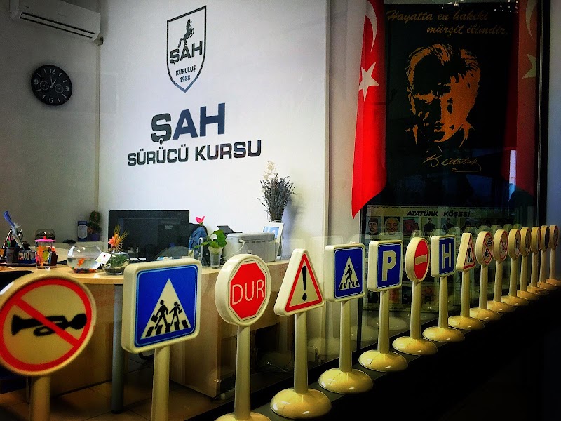 Şah Sürücü Kursu,