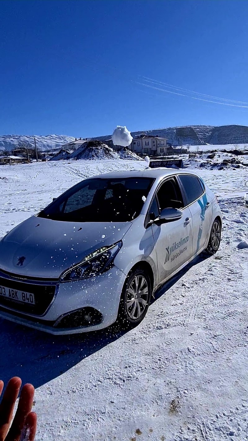 Yüksel İmza Sürücü Kursu