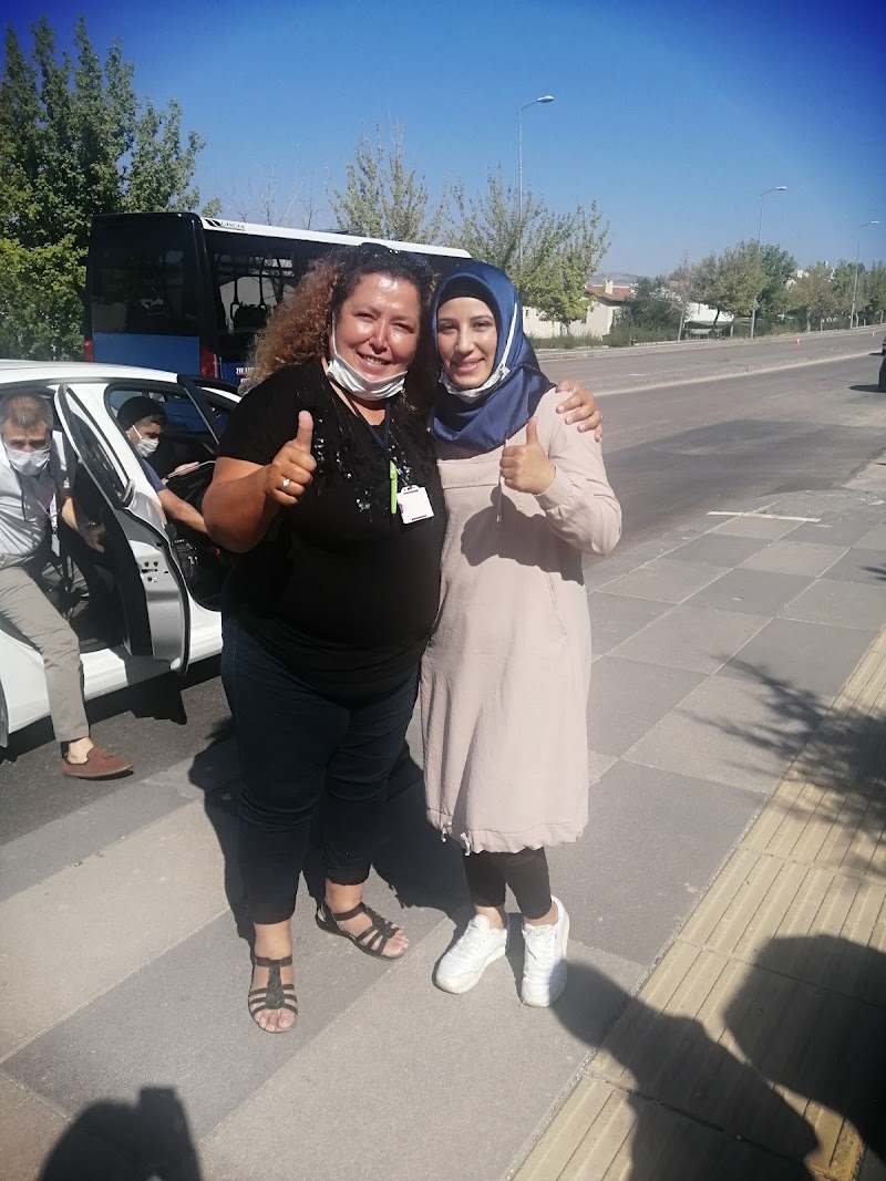 Aysima Yeşilöz Sürücü Kursu