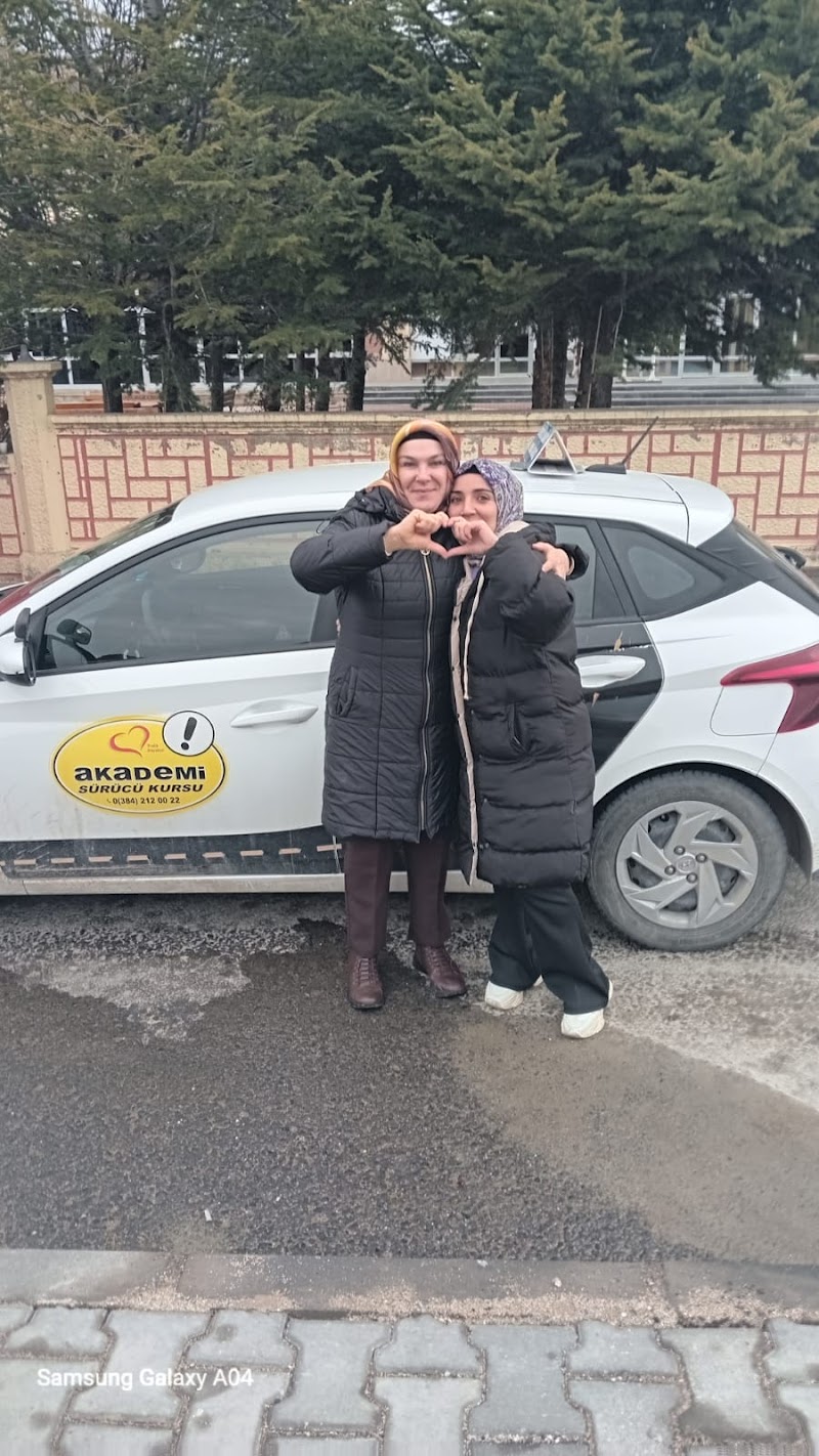 Akademi Sürücü Kursu