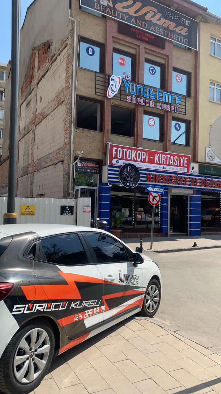 Öz Yunus Emre Sürücü Kursu