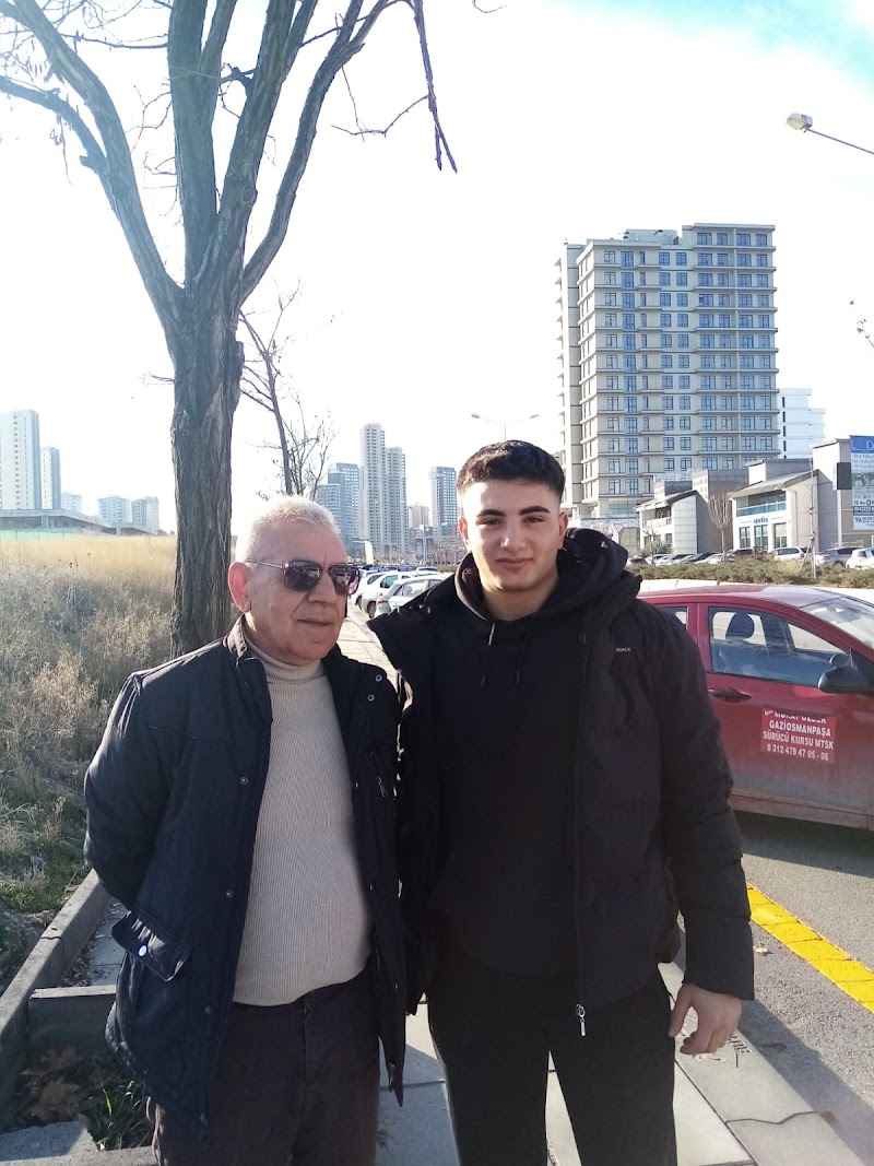 Motem Sürücü Kursu