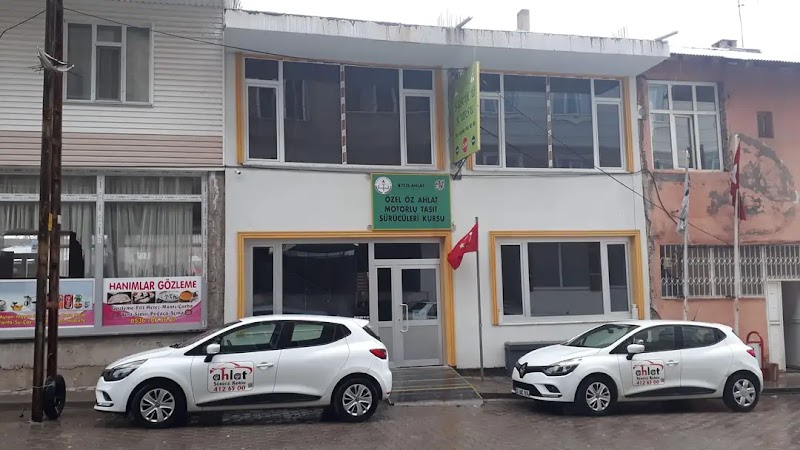 Öz Ahlat Sürücü Kursu