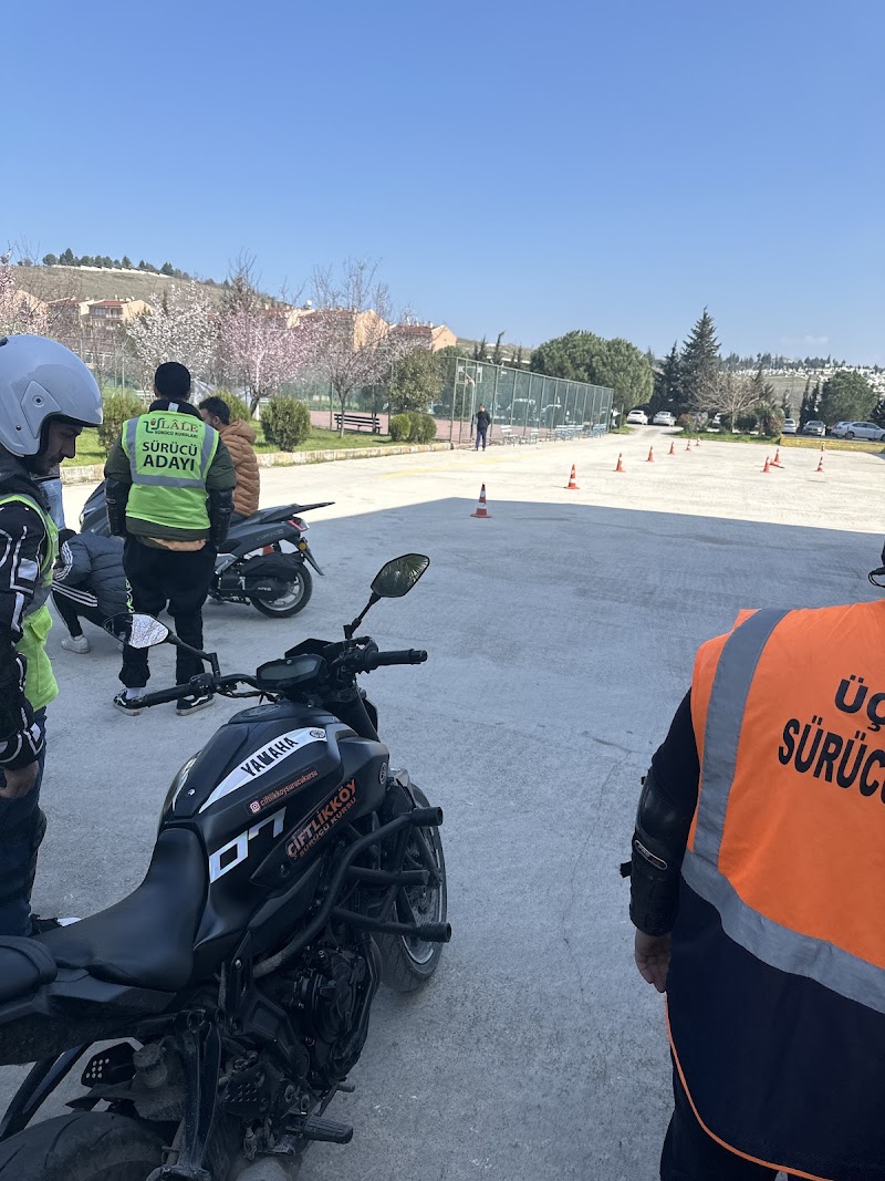 Çiftlikköy Taşıt Sürücü Kursu