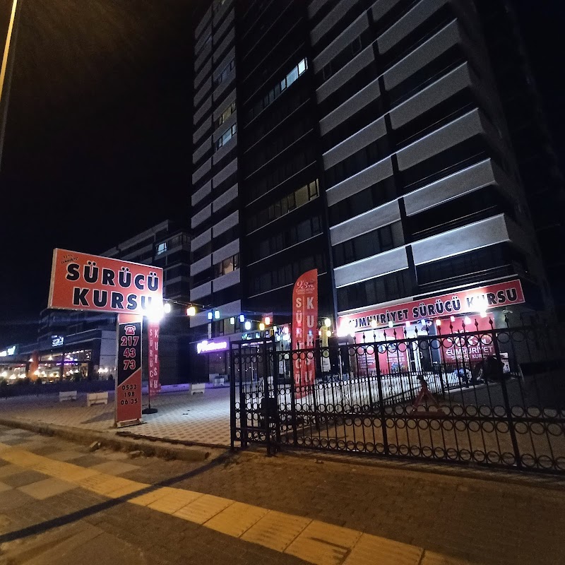 93.Yıl Cumhuriyet Sürücü Kursu