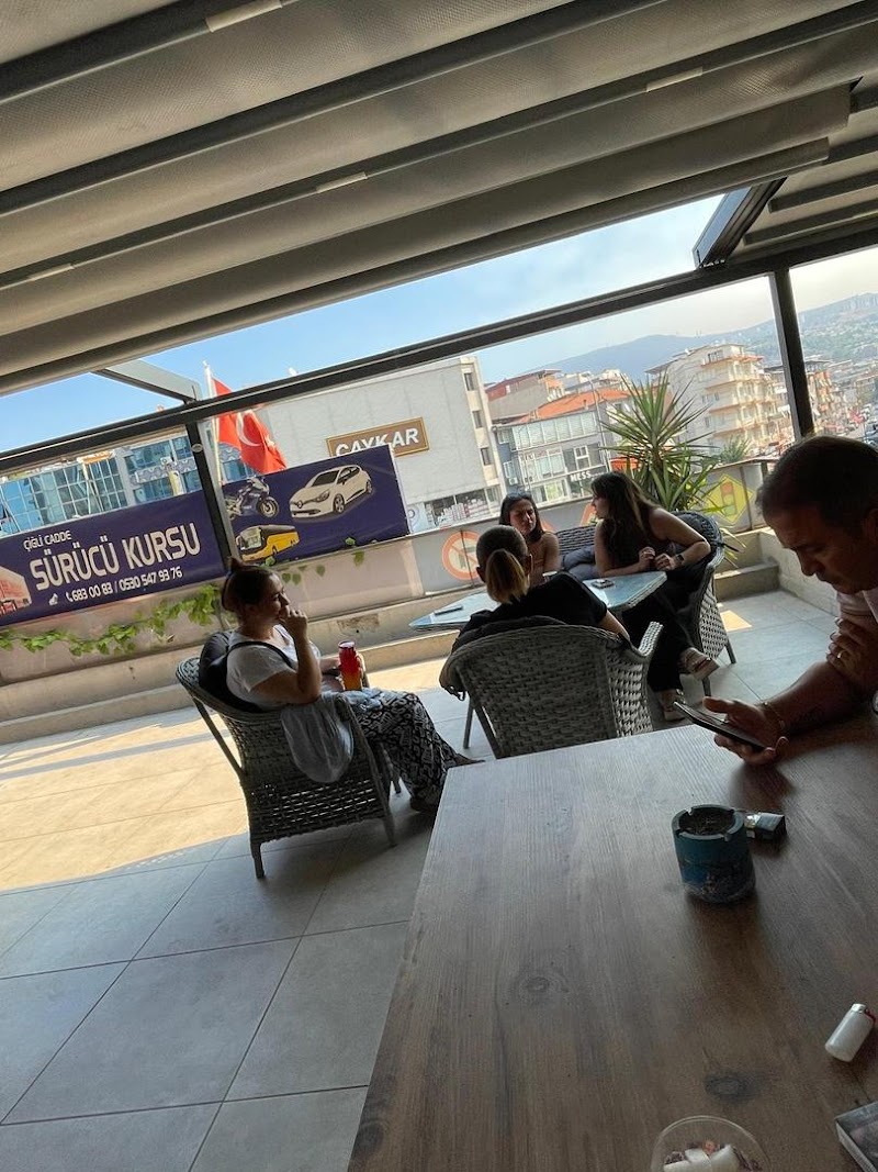 Çiğli Cadde Sürücü Kursu