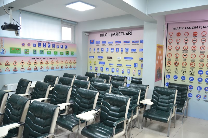 Öz Sirkeci Sürücü Kursu