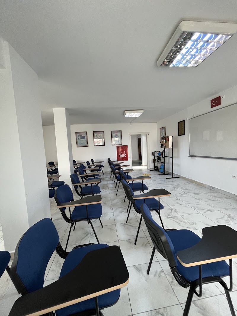 Uslu Sürücü Kursu
