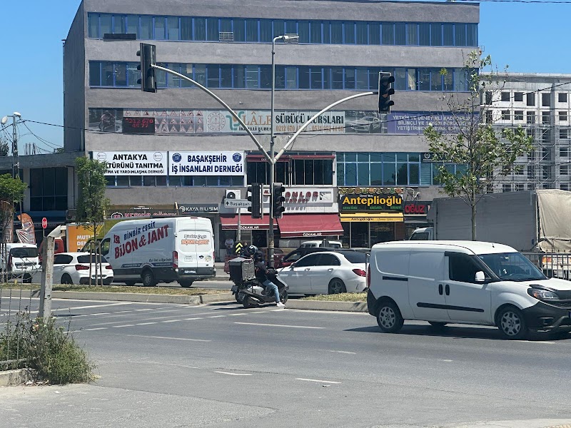 Lale Ayazma Sürücü Kursu