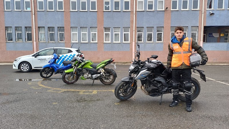 Vakfikebir Taşıt Sürücü Kursu