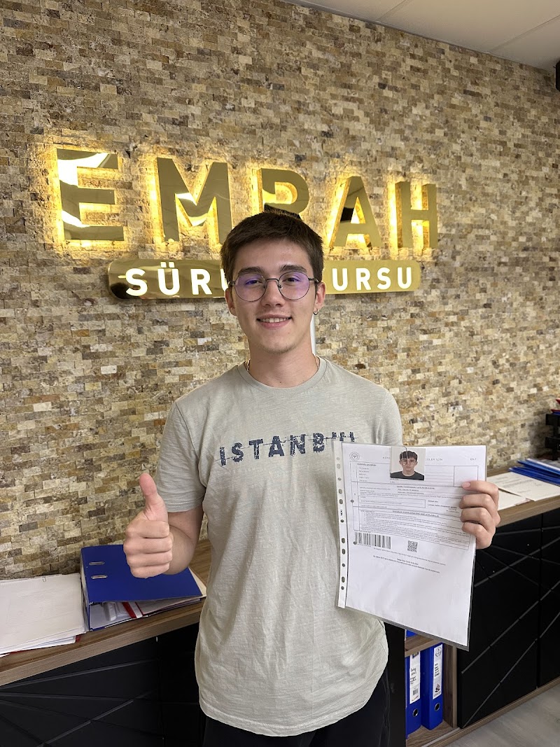 Öz Emrah Sürücü Kursu