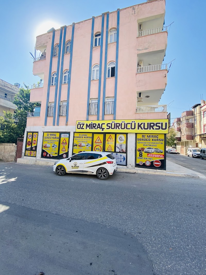 Öz Miraç Sürücü Kursu