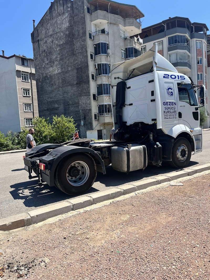 Gezen Sürücü Kursu