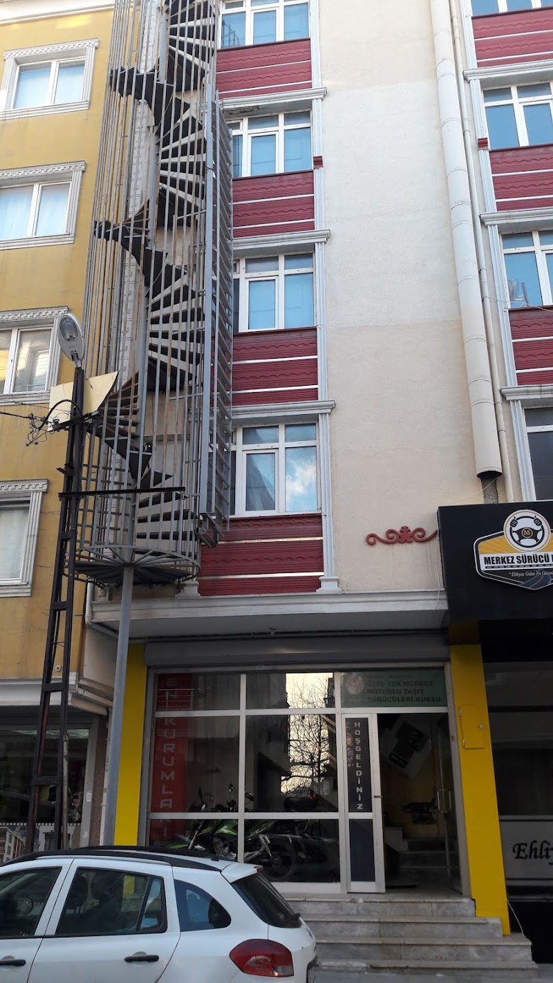 Tek Merkez Sürücü Kursu