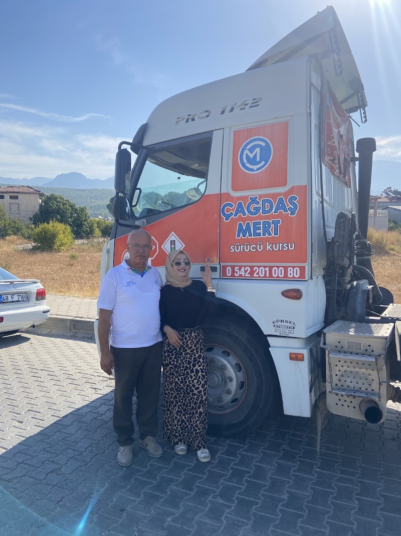 Çağdaş Mert Sürücü Kursu