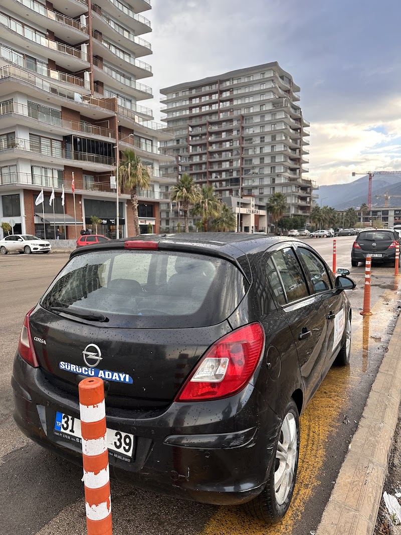 Yıldız Sürücü Kursu