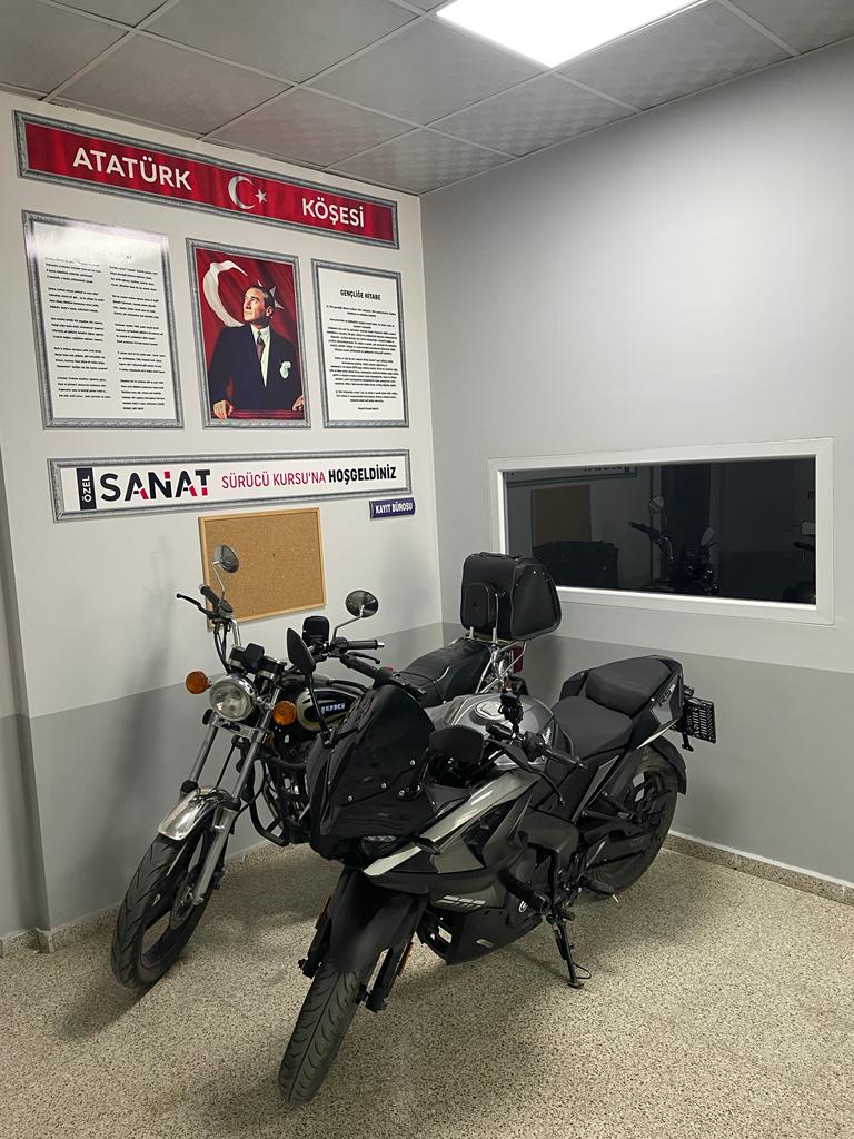 Sanat Taşıt Sürücü Kursu